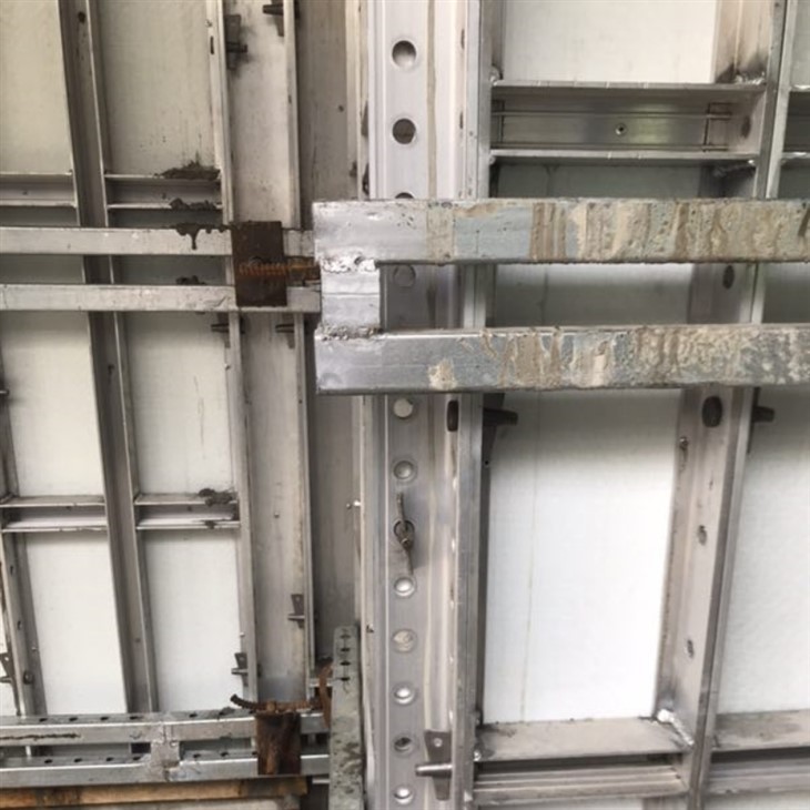 Lightweight and High-strength FRP PP Honeycomb Panel for Building Concrete Formwork